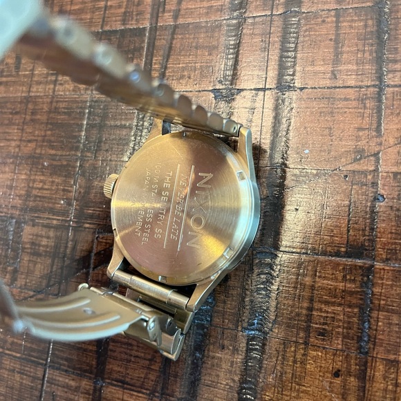 Nixon Sentry Watch - Picture 4 of 5